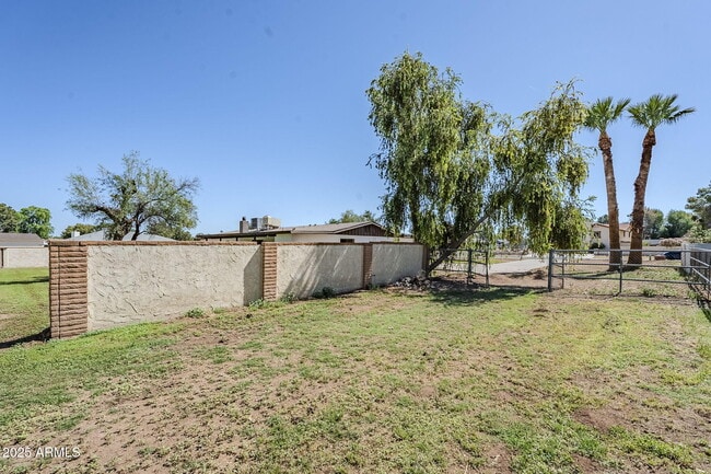 Building Photo - 834 N Constellation Way