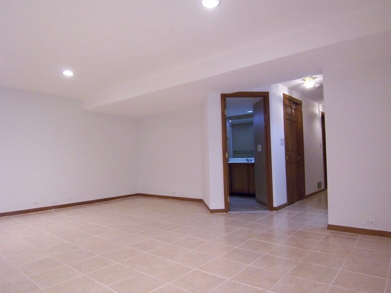 Recreation - 3365 Bent Trail Dr