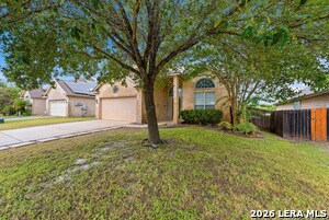 Building Photo - 2429 Angelina Dr
