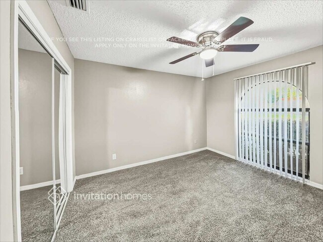 Building Photo - 2112 Jonathan Ln