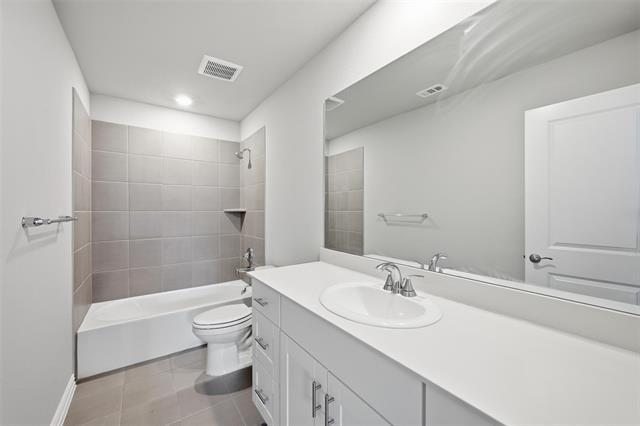 Building Photo - 602 Travine Dr