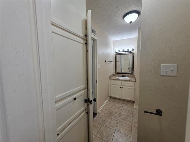 Building Photo - 620 Race St