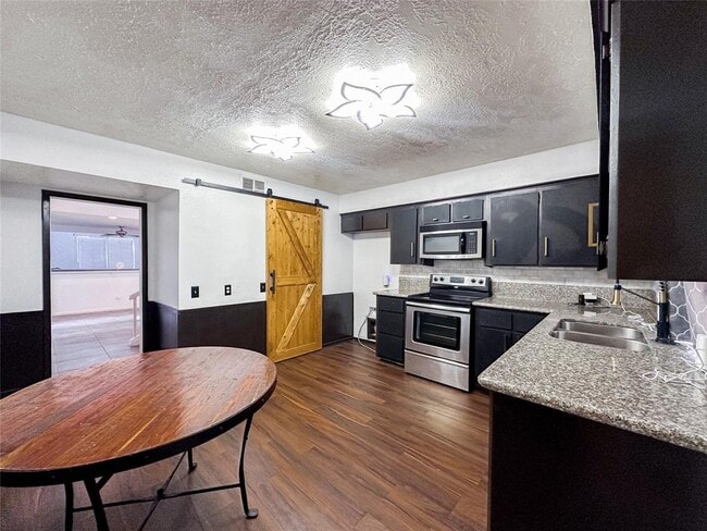 Building Photo - 4713 N Cashel Cir