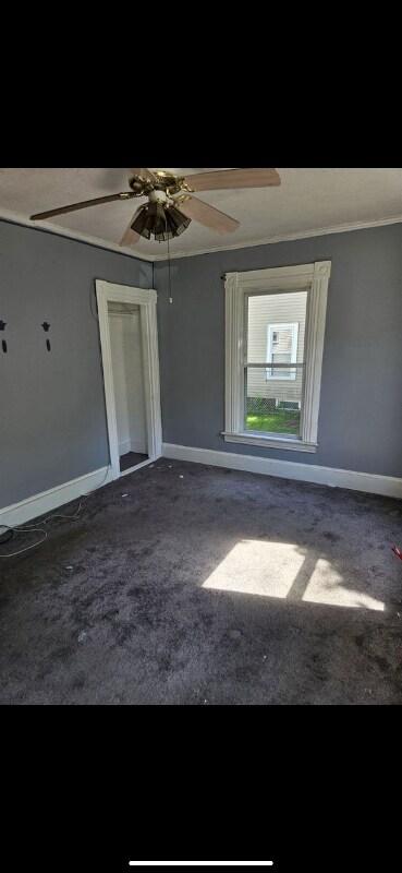 Building Photo - 27 Dubuque St