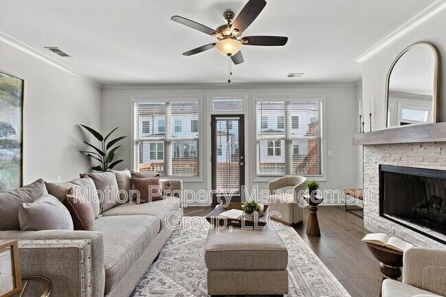 Building Photo - 776 Angora Aly