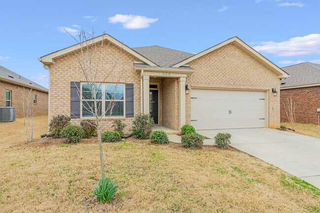 Building Photo - 113 Fourstar Ln