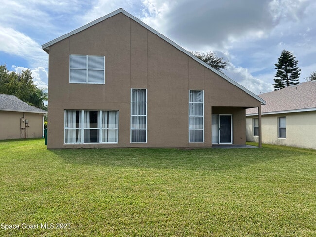 Building Photo - 1212 Foxridge Pl