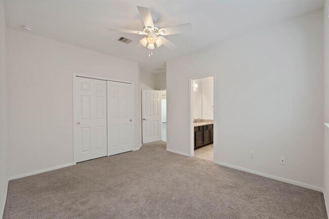 Building Photo - 8193 Tranquil Lake Way
