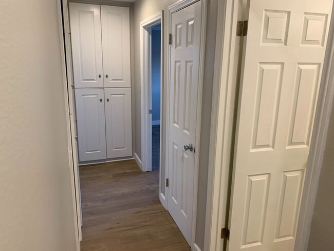 Building Photo - Newly Remodeled 3 Br 2 Ba Home in West Hills