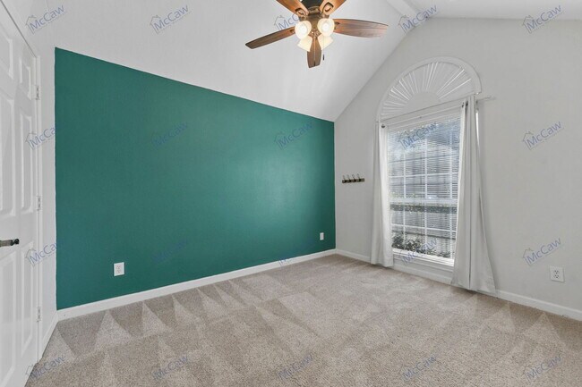 Building Photo - 8041 Flagstone St