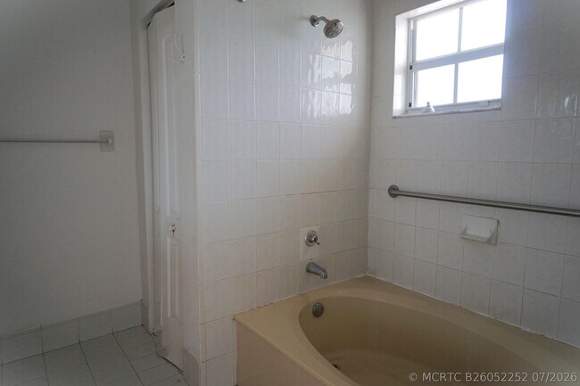 Building Photo - 18011 SW 139th Ct