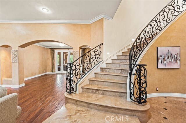 Building Photo - 25 Vía Terracaleta