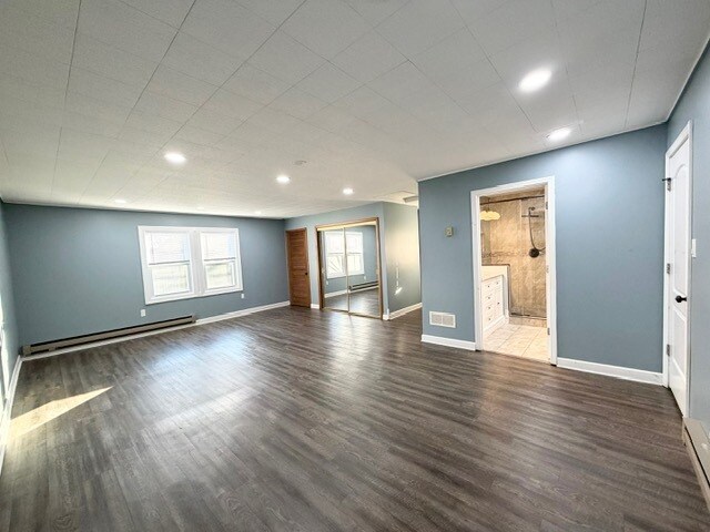 Building Photo - 1616 Mayfield Ave