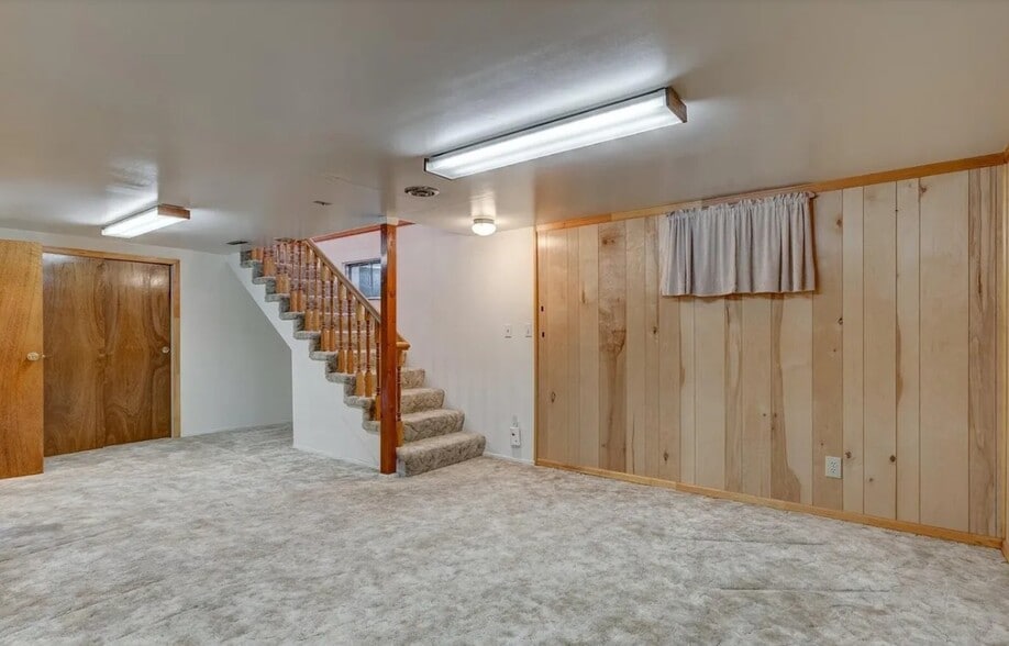 Building Photo - 3055 Victor St