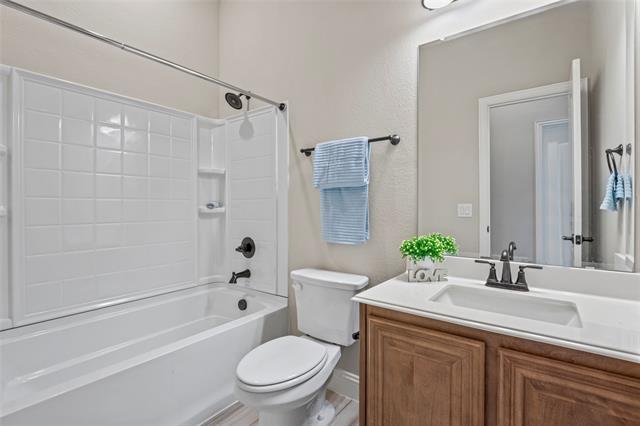 Building Photo - 1336 Fox Gln Trl