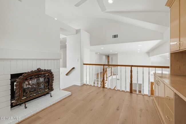 Building Photo - 658 Elevar Ct