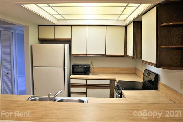 Building Photo - 1847 J Julian Ln