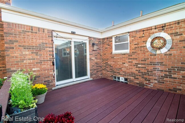 Building Photo - 4300 Connie Dr
