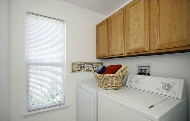 Building Photo - 11401 Crownwood Ln