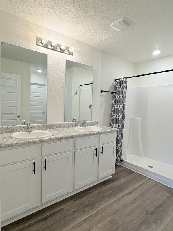 Building Photo - 4432 Winged Elm Ct