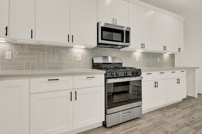 Building Photo - 6635 T C Jester Blvd