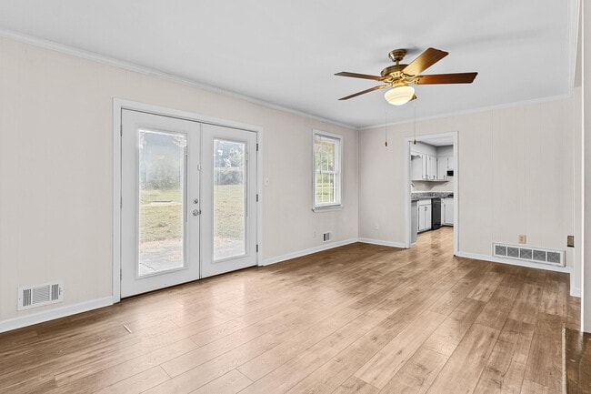 Building Photo - 2574 Richmond Hill Rd