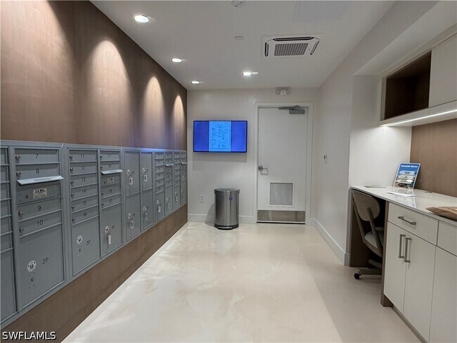 Building Photo - 10701 Gulf Shore Dr