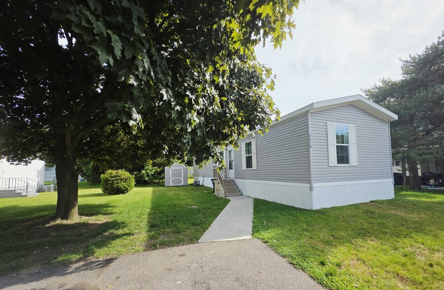 Building Photo - 3618 Juniper St
