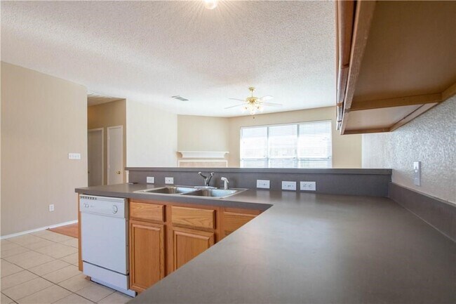 Building Photo - 6316 Downeast Dr