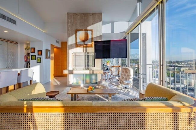 Building Photo - 1155 N Brand Blvd