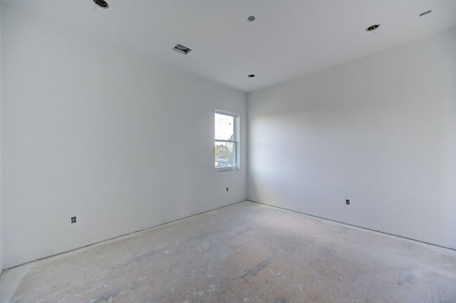 Building Photo - 1726 Wilde Rock Way