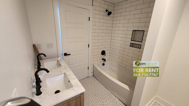 Building Photo - Jewel in Easley's Silo district