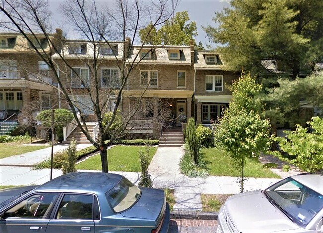 Building Photo - 2018 Pierce Mill Rd NW