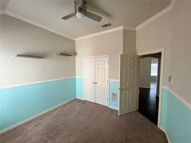 Building Photo - 6021 Blue Spruce Ln