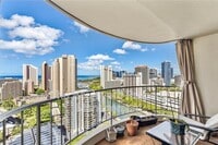 Building Photo - 1717 Ala Wai Blvd