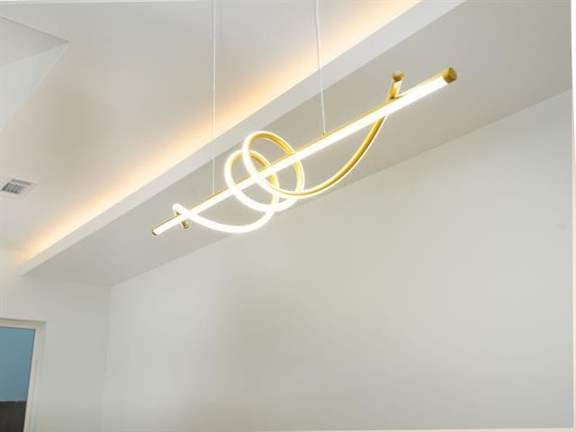 Building Photo - 5849 Millar Dr