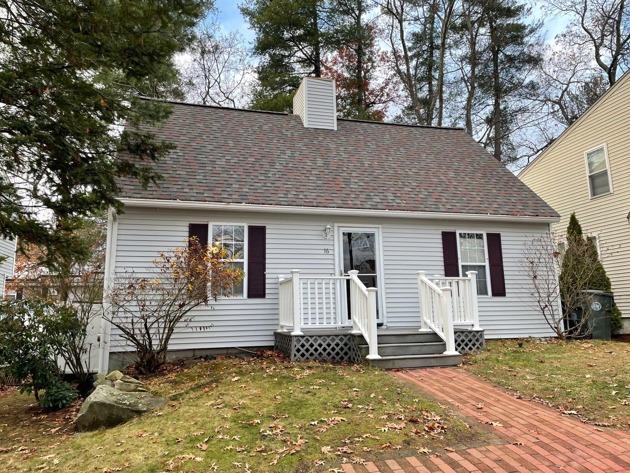 Building Photo - 16 Bowstring Way