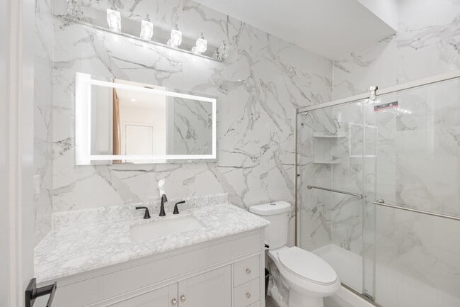 Building Photo - 121 Prospect St