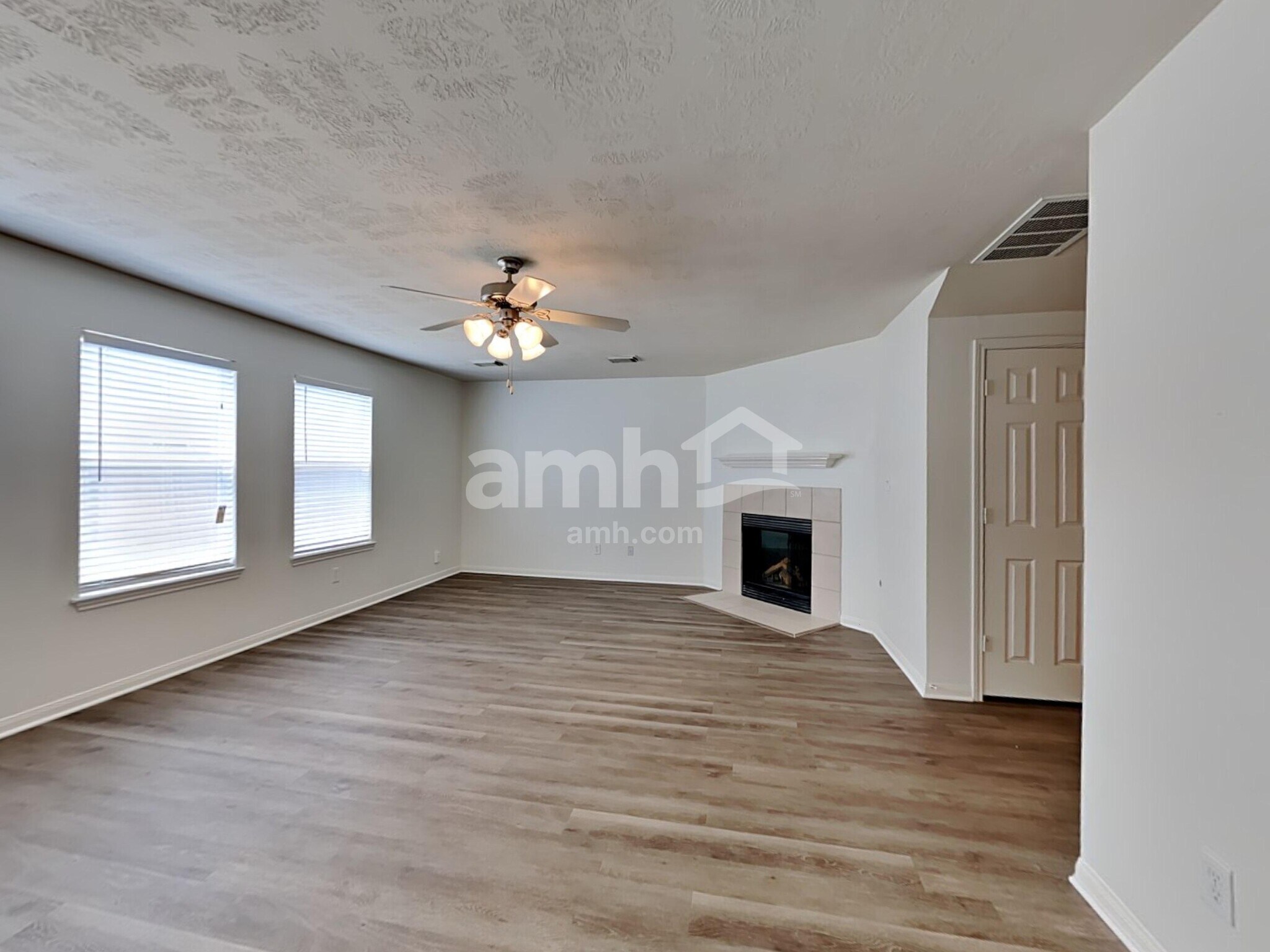 Building Photo - 1018 Redcrest Springs Ct