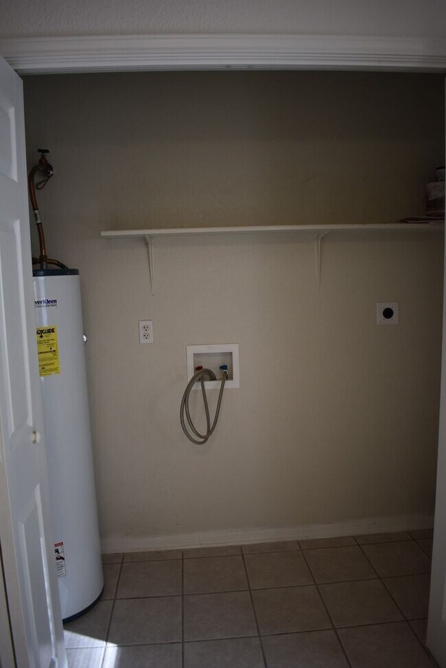 Building Photo - 3800 Pecos Dr