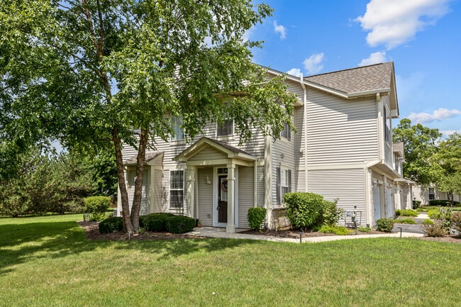 Building Photo - 2253 Sunrise Cir