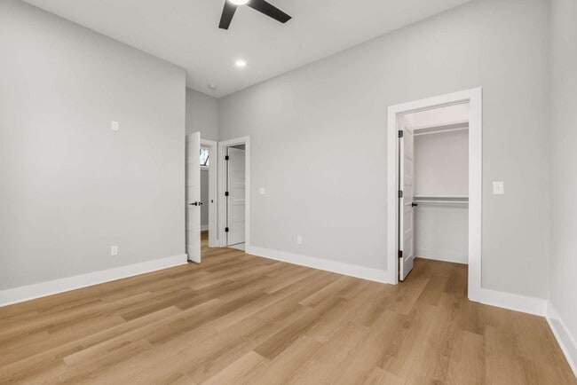 Building Photo - 2015 9th Ave N