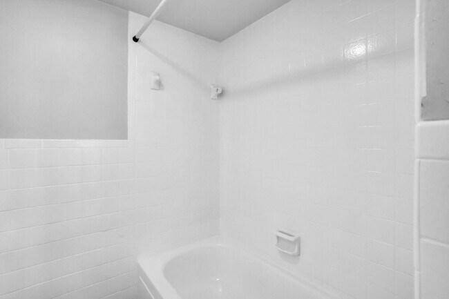 Building Photo - 89 Lariat Cir