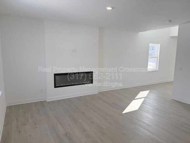 Building Photo - 6388 Tutelo Dr