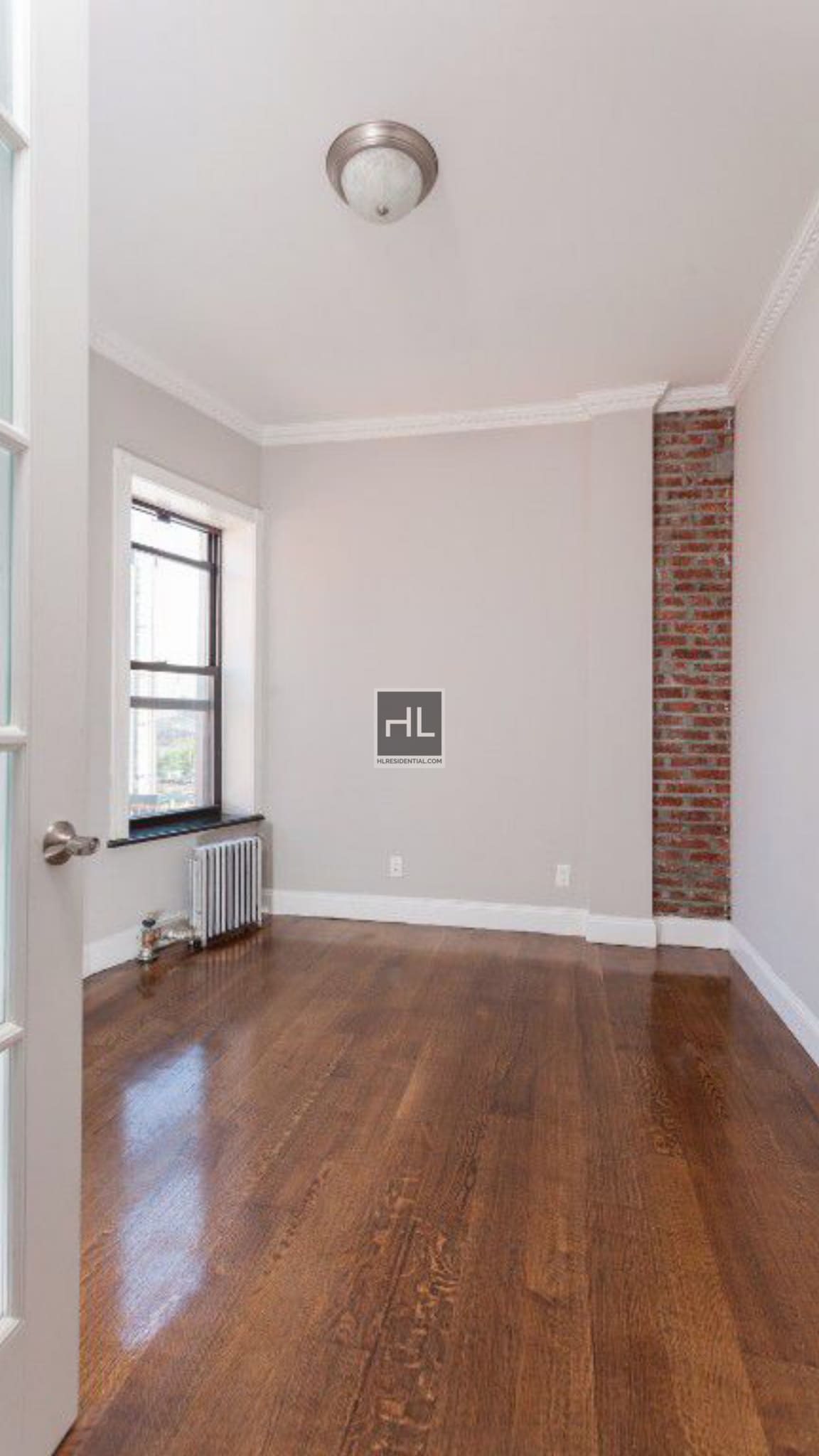 Building Photo - E 100TH ST.