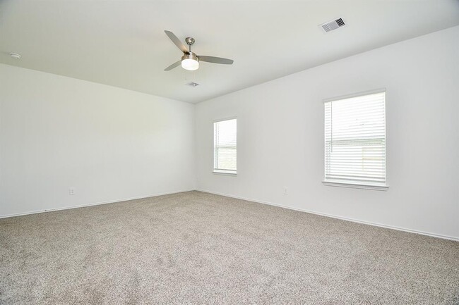 Building Photo - 6023 Ginevra Summers Dr