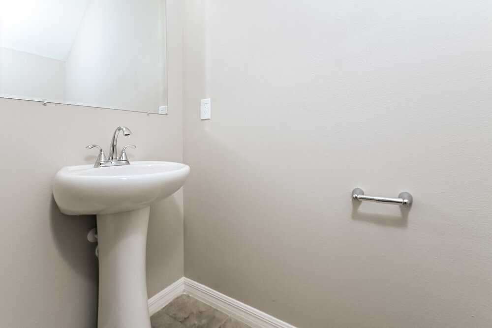 Building Photo - 7106 Salt River Ave