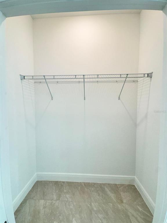 Building Photo - 442 Marion Oaks Course