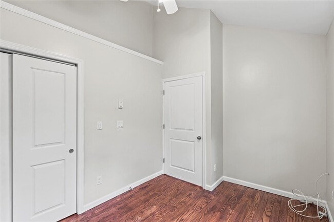 Building Photo - 333 Wixon Pond Rd
