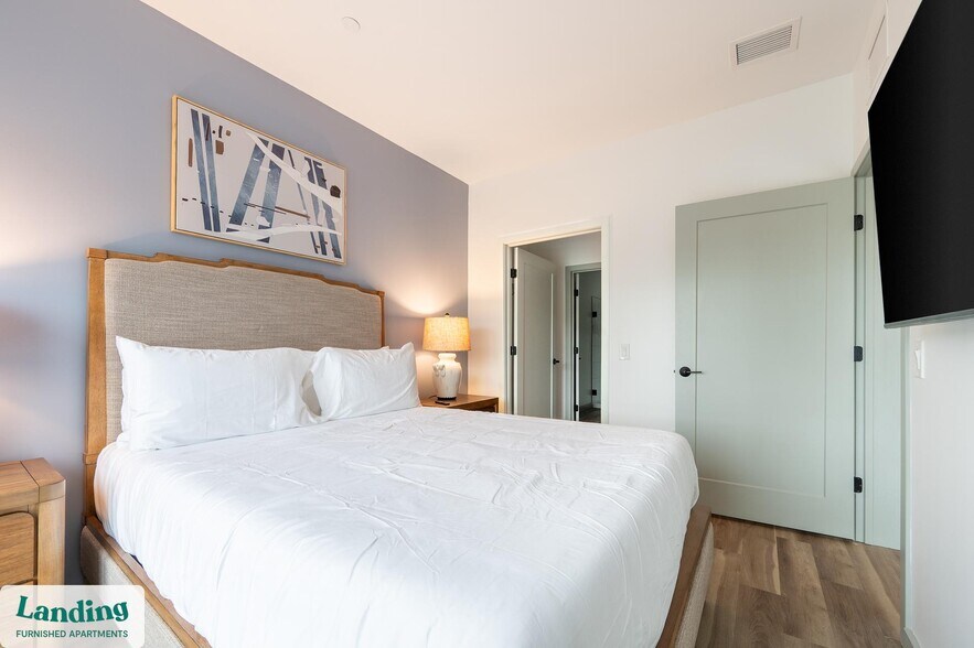 Building Photo - 39 Railroad Ave